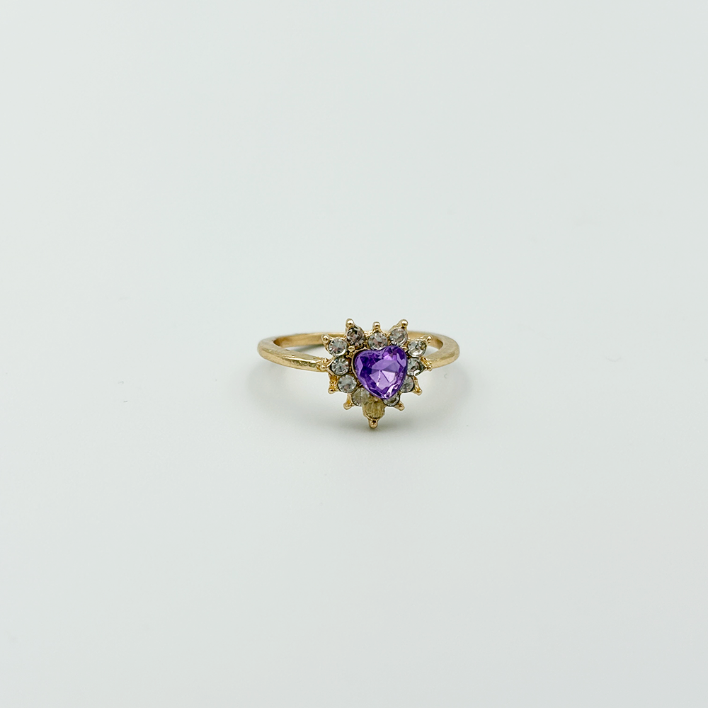 Regal Spark Heart Ring