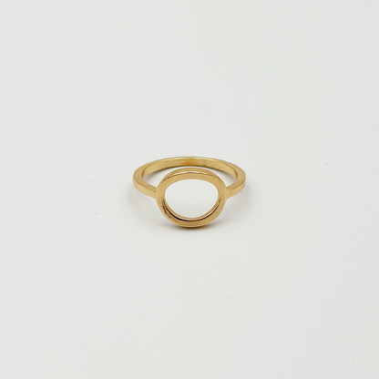 Round Gold Ring