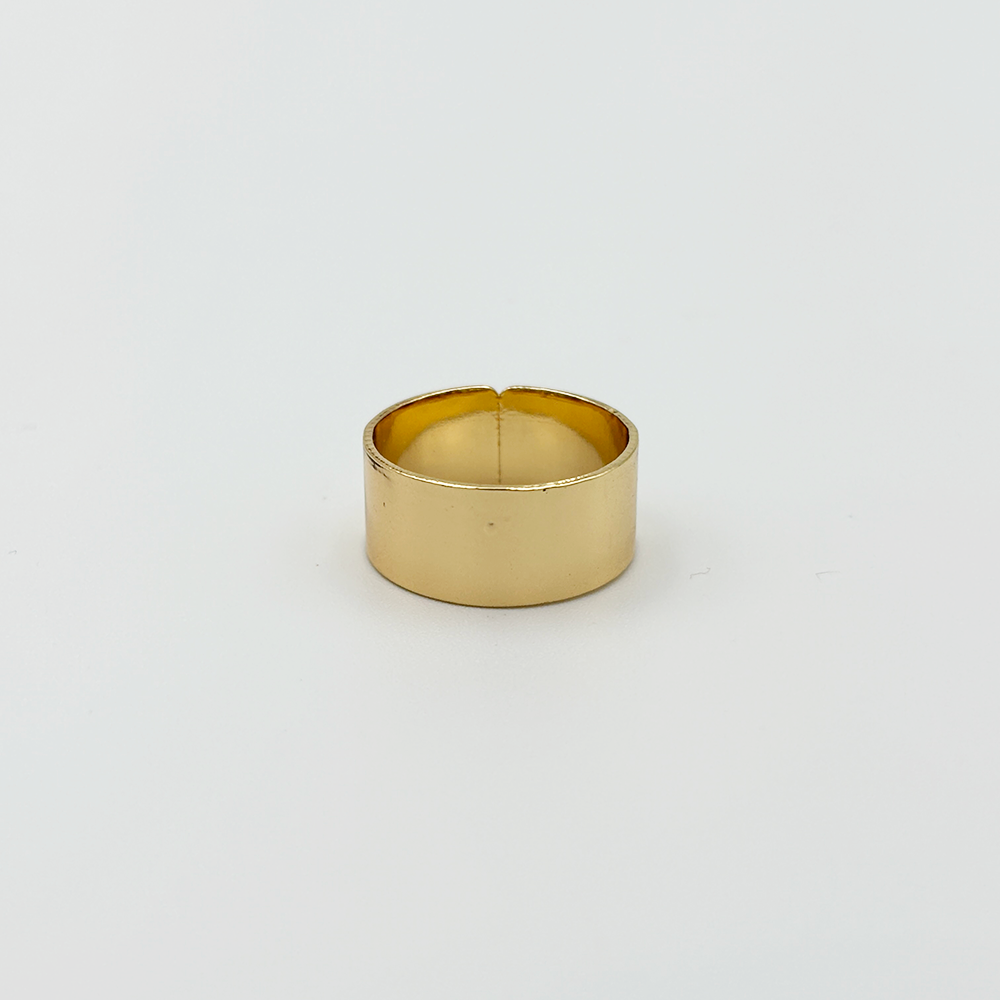 Wide Band Chunky Ring